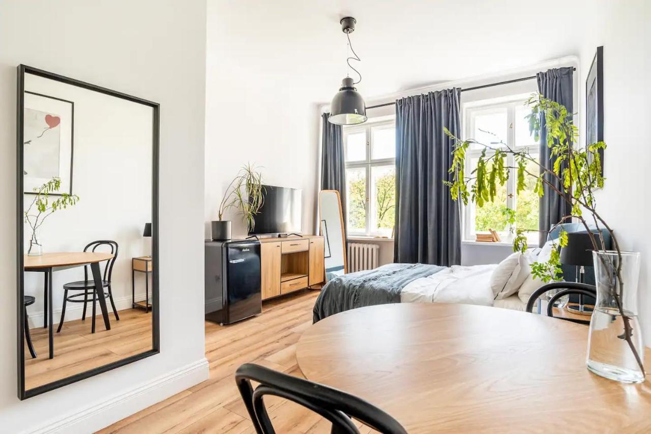 Rozbrat With Park View Apartment *
